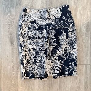 LOFT Black and White Floral Pencil Skirt